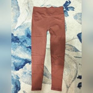 Fabletics Ribbed Leggings (Small, Dark Rose Color)